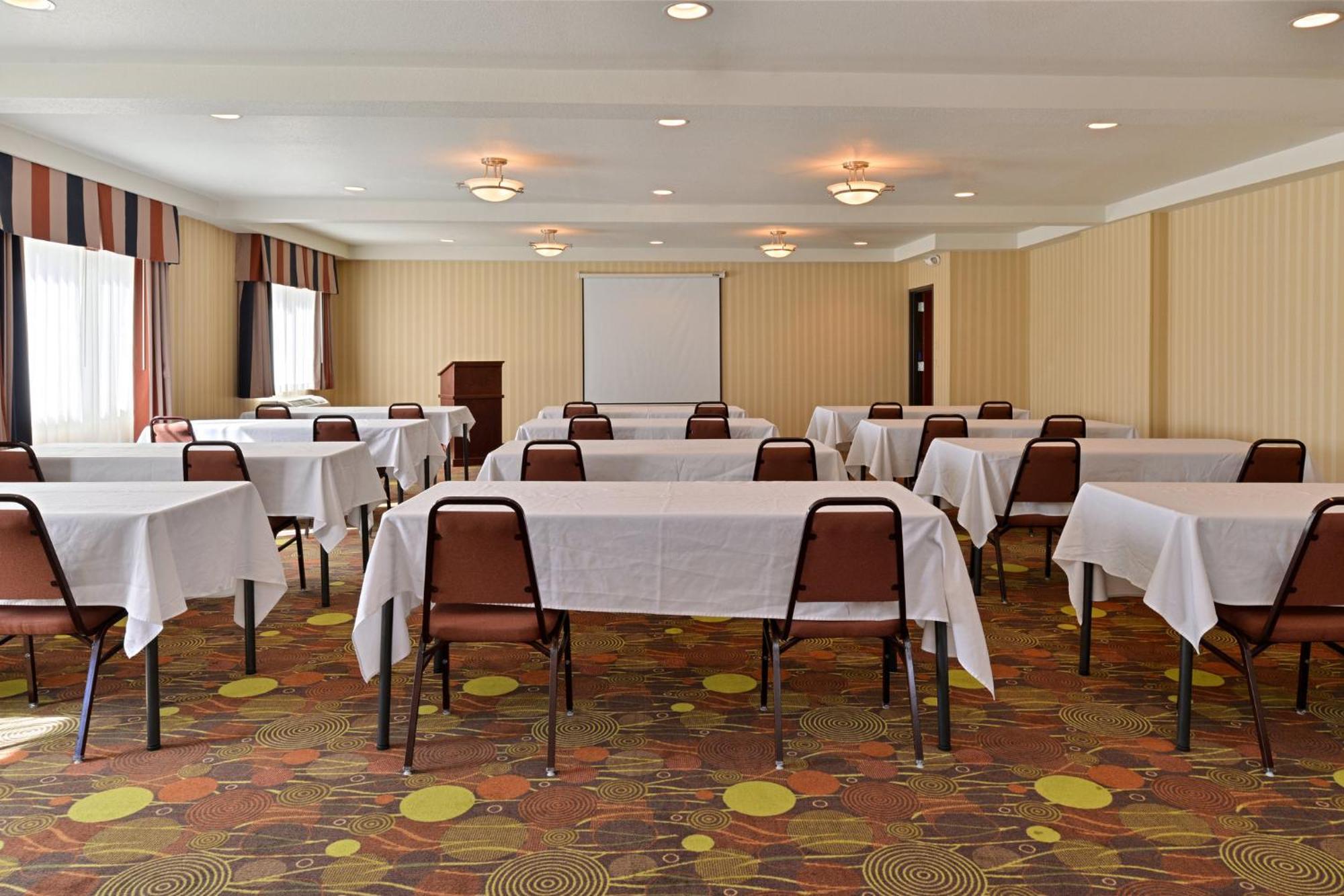 Express Portland South - Oswego By Ihg Hotel